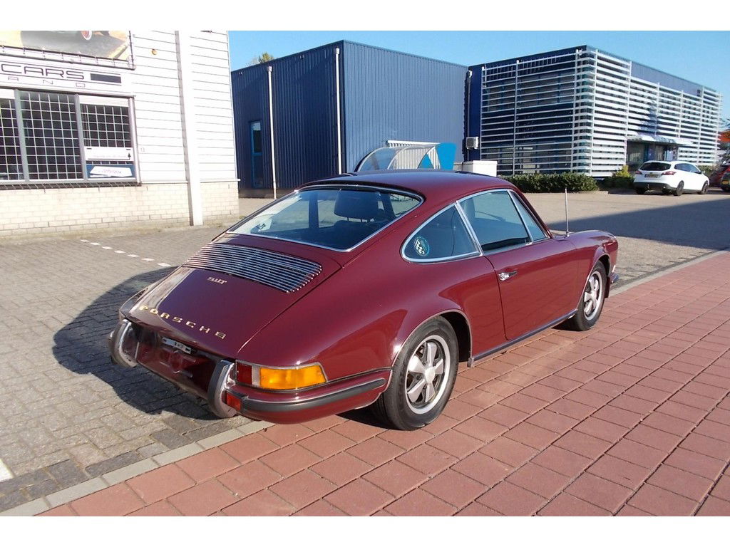 Porsche 911 T