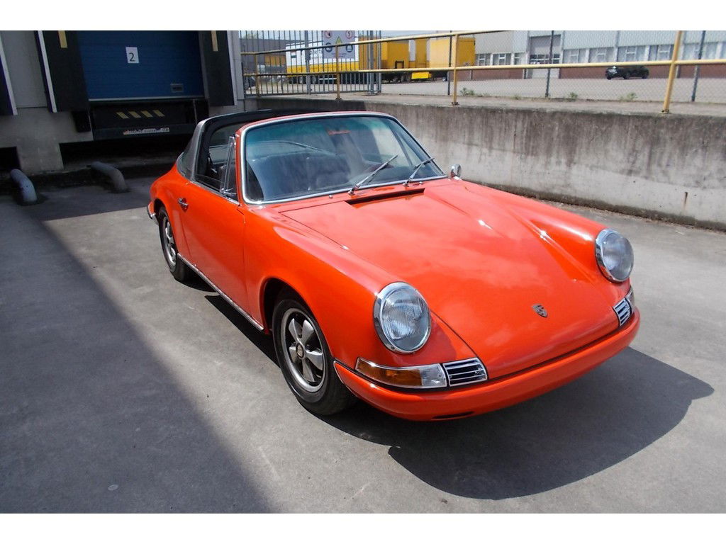 Porsche 911 T