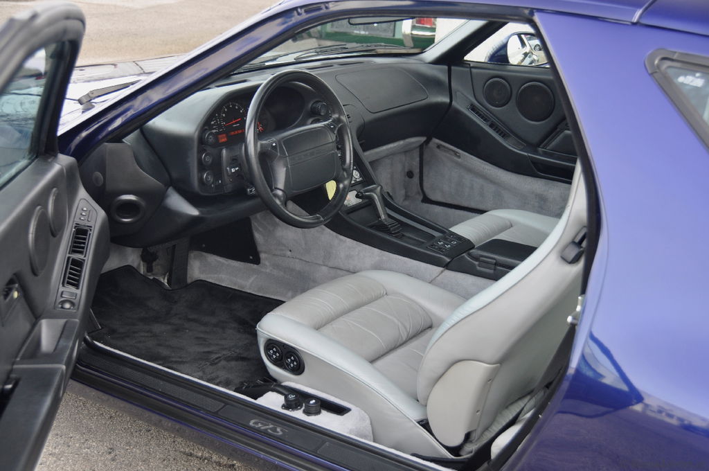 Porsche 928 GTS