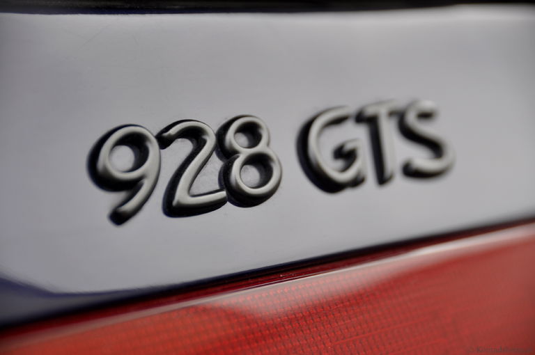 Porsche 928 GTS