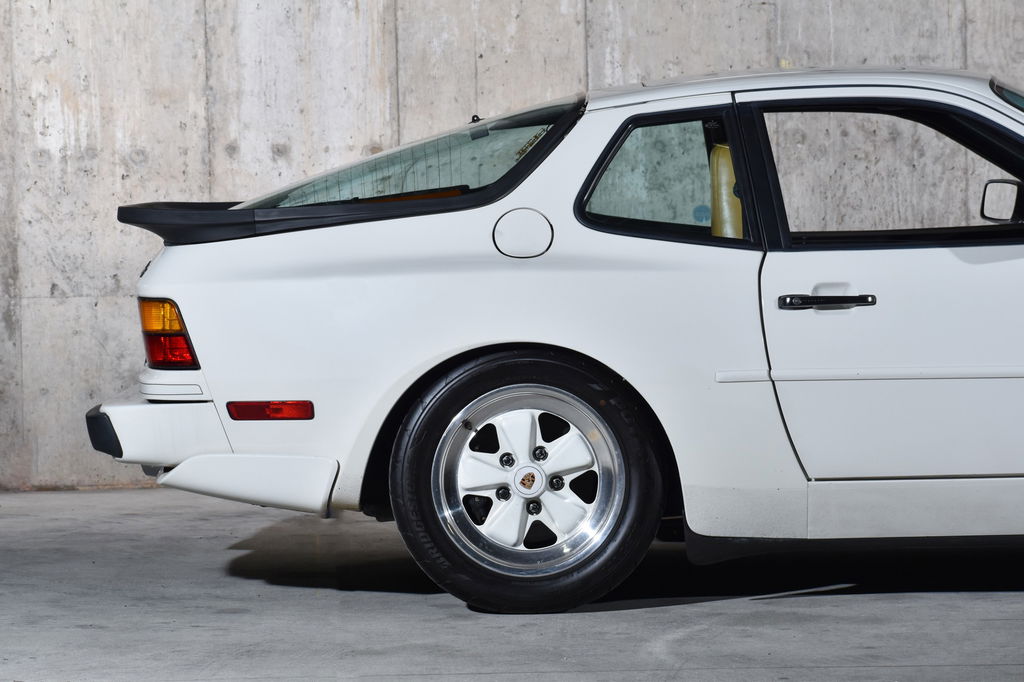 Porsche 944 Turbo Coupé