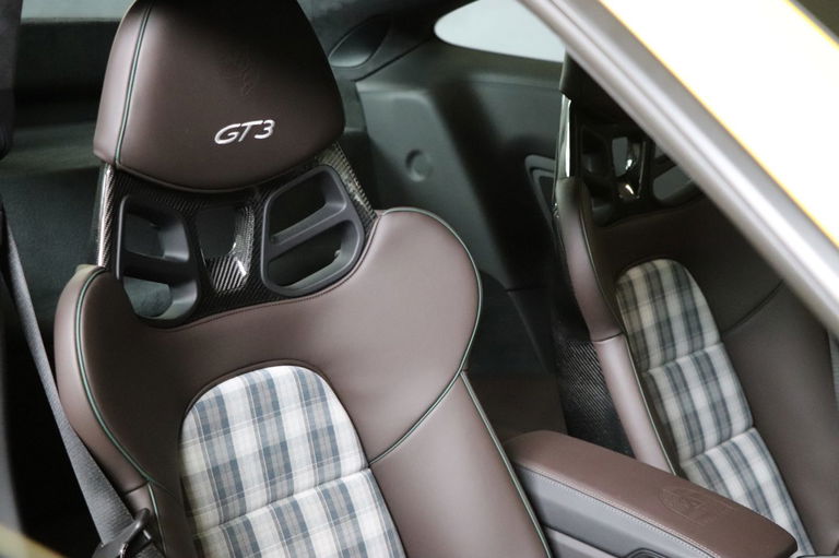 Porsche 991 GT3 Touring