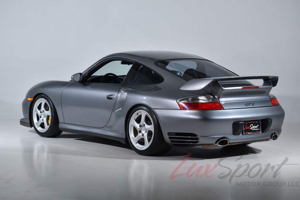Porsche 996 GT2