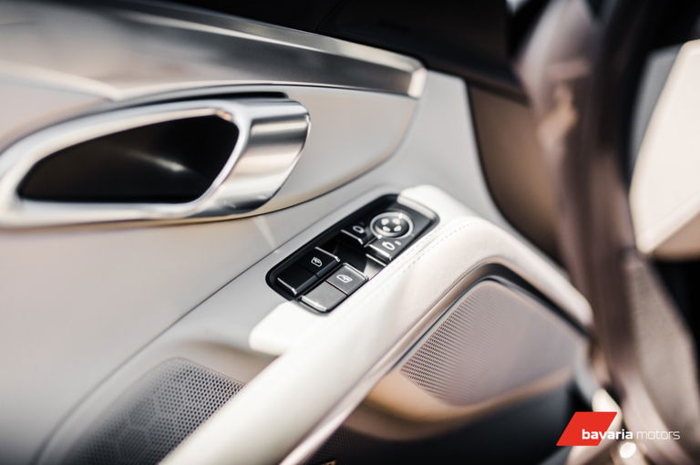 Porsche 718 Cayman S