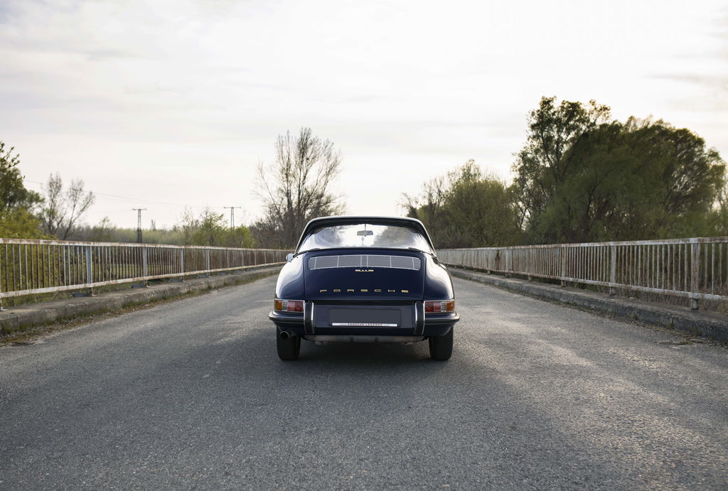 Porsche 911 S (F-Modell)