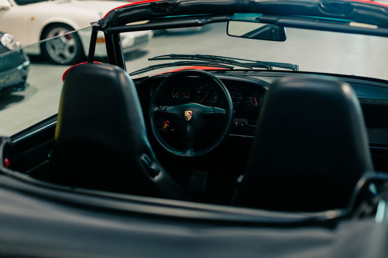 Porsche 993 Carrera 4