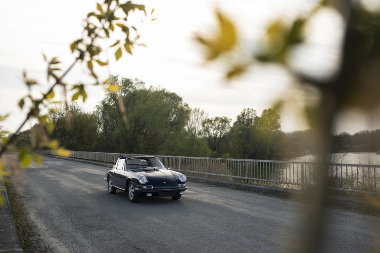 Porsche 911 S (F-Modell)