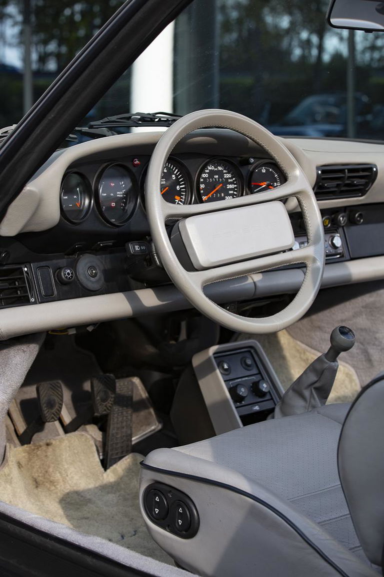 Porsche 911 Turbo 3.3