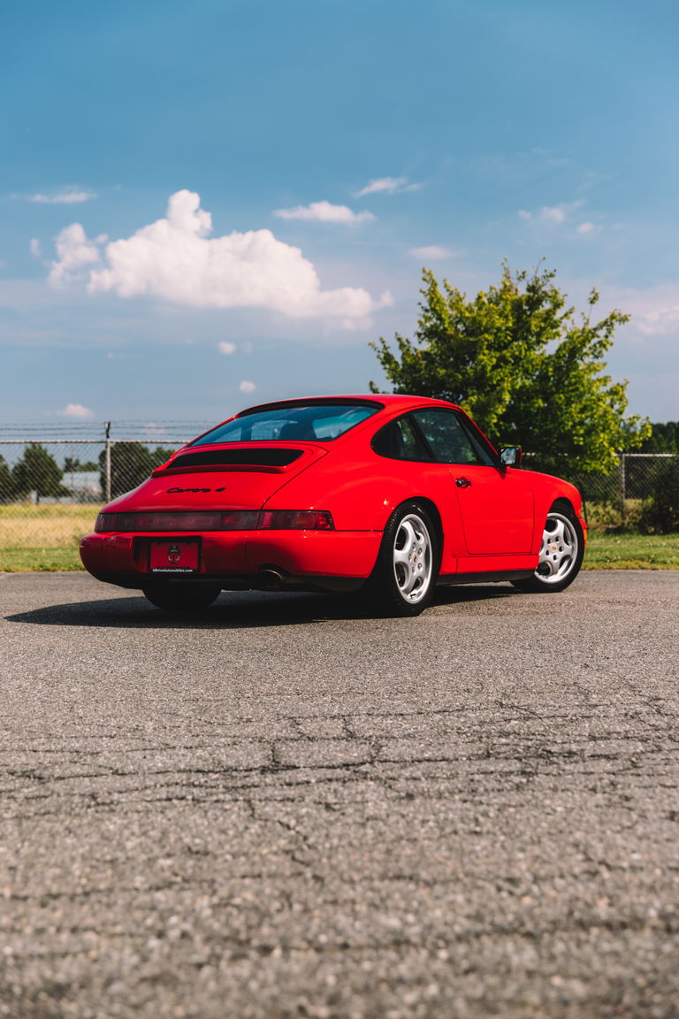Porsche 964 Carrera 4