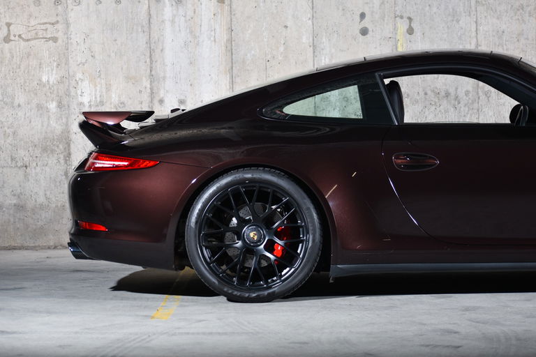 Porsche 991 Carrera GTS