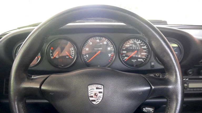 Porsche 993 Carrera 4S