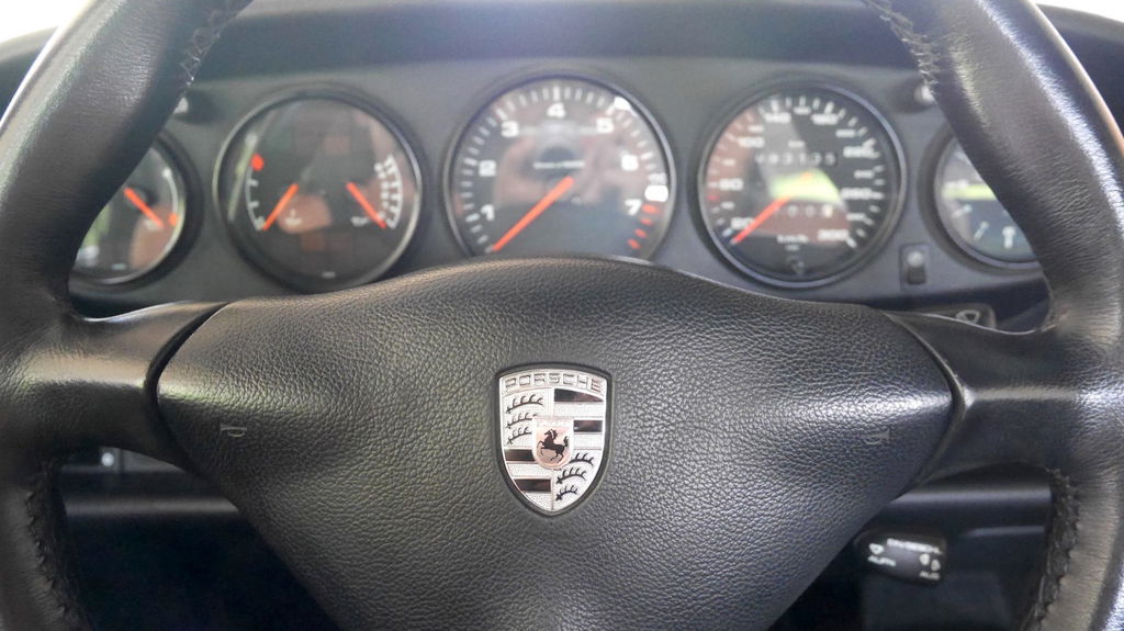 Porsche 993 Carrera 4S