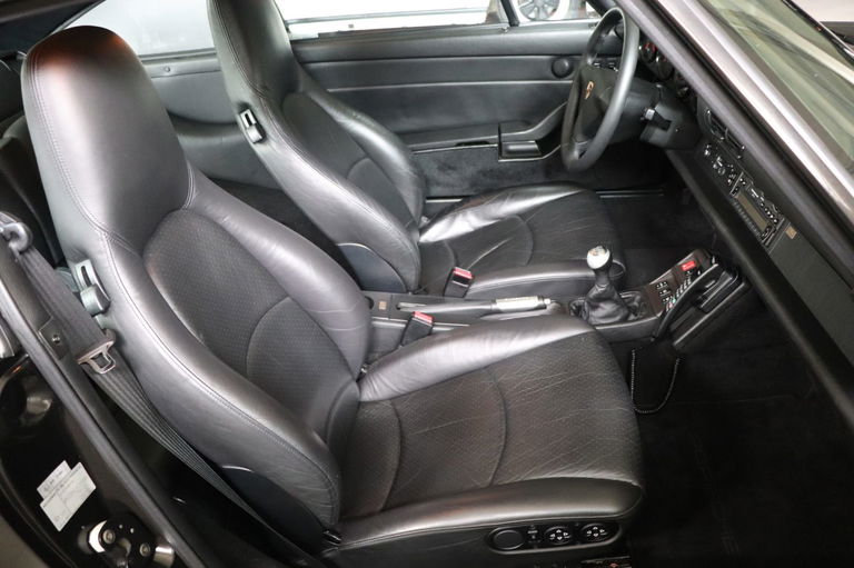 Porsche 993 Carrera 4S