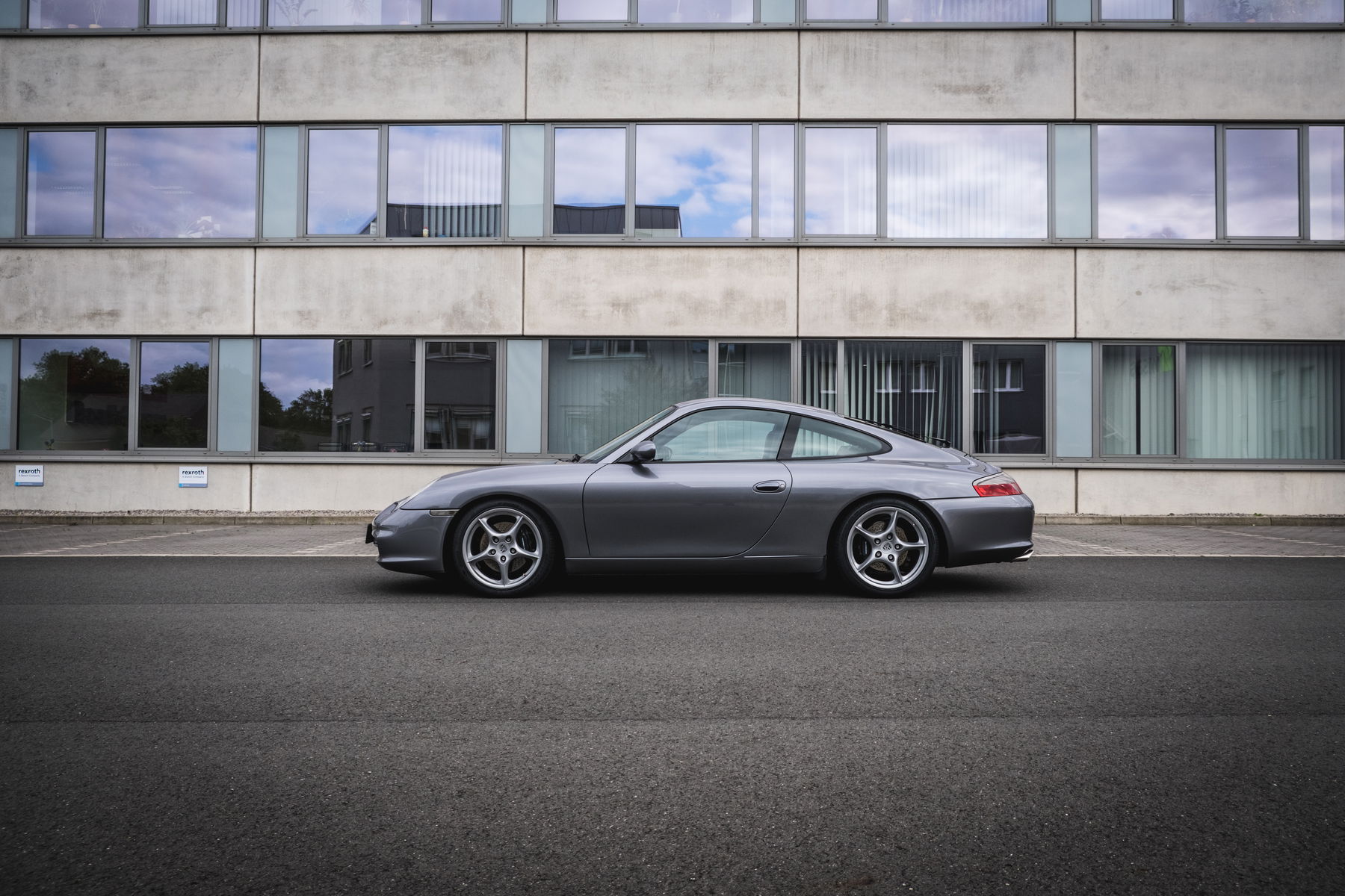 Porsche 996 Carrera