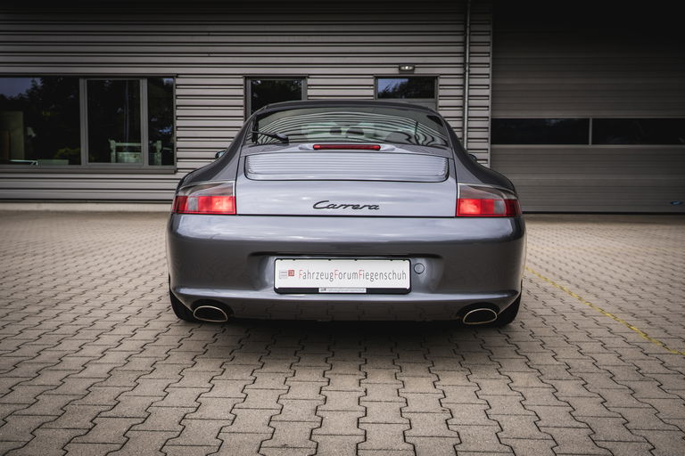 Porsche 996 Carrera