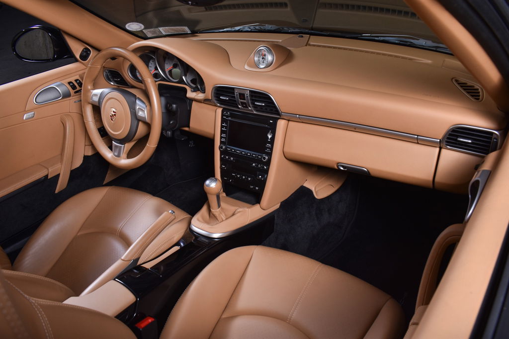 Porsche 997.2 Carrera 4S