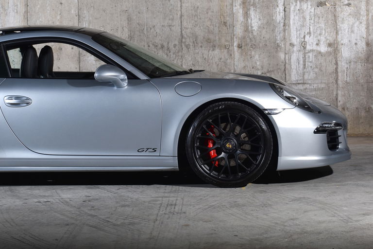 Porsche 991 Carrera GTS