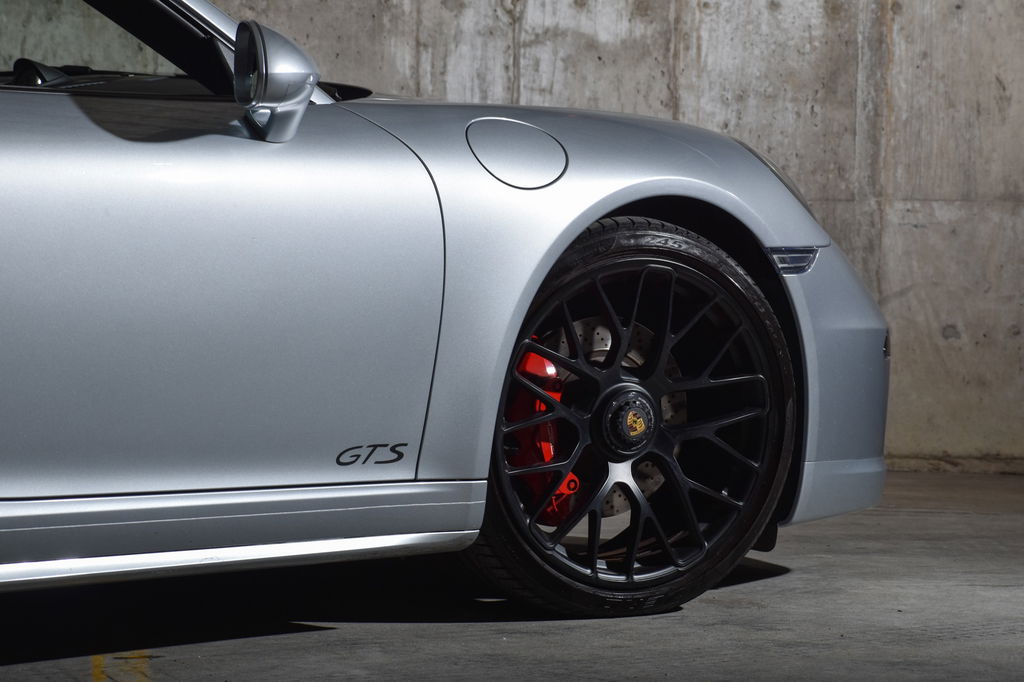 Porsche 991 Carrera GTS