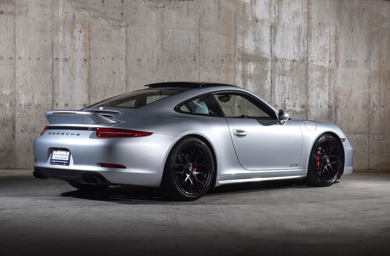 Porsche 991 Carrera GTS