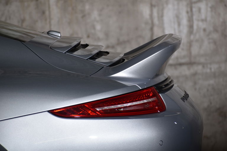 Porsche 991 Carrera GTS