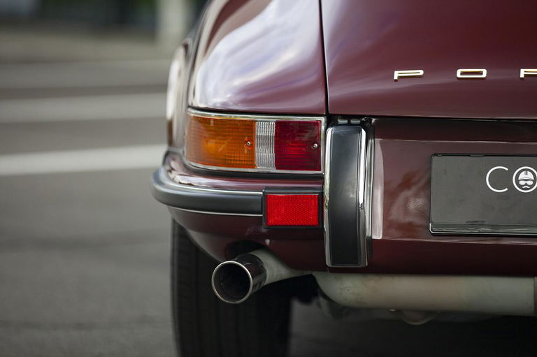 Porsche 911 S (F-Modell)