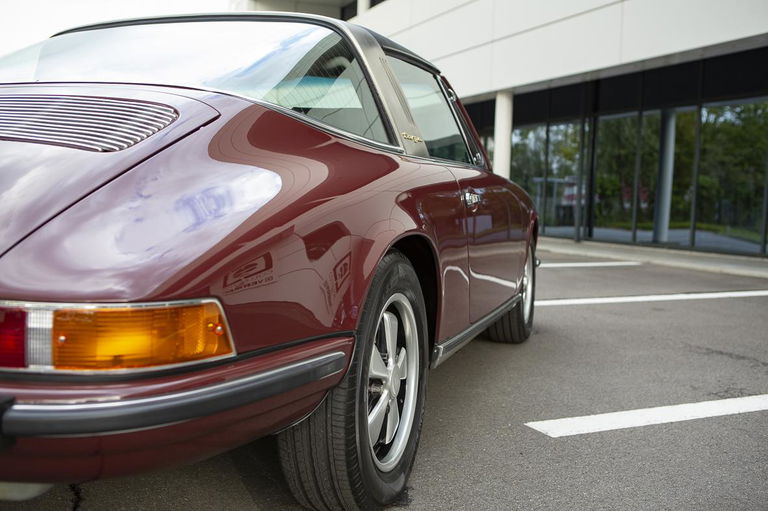 Porsche 911 S (F-Modell)