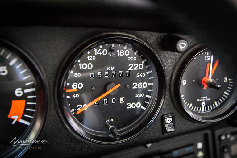 Porsche 911 Carrera 3.2 Speedster