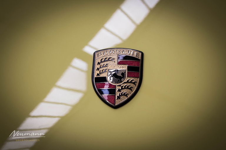 Porsche 911 Carrera 3.2 Speedster