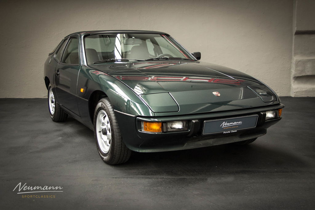 Porsche 924