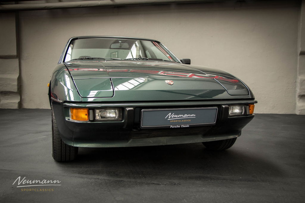 Porsche 924