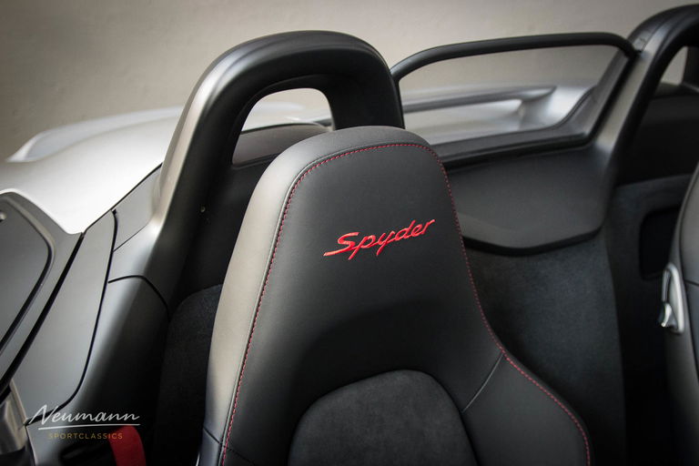 Porsche 981 Boxster Spyder