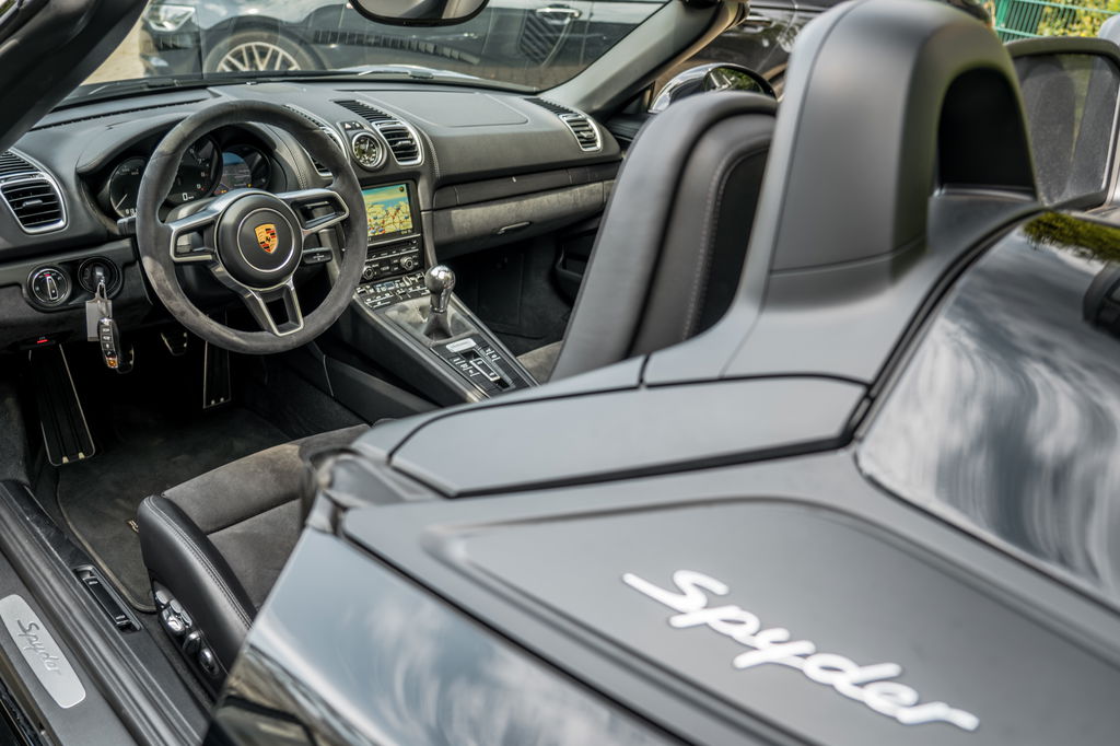 Porsche 981 Boxster Spyder