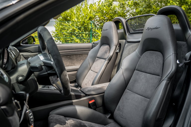 Porsche 981 Boxster Spyder