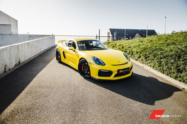 Porsche 981 Cayman GT4