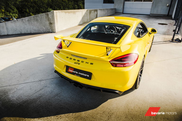 Porsche 981 Cayman GT4