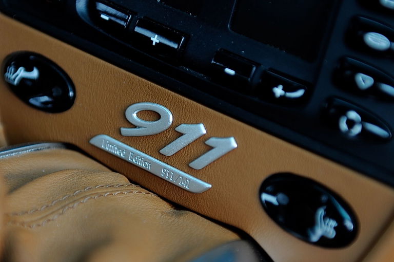 Porsche 996 Carrera 4 Millennium Edition