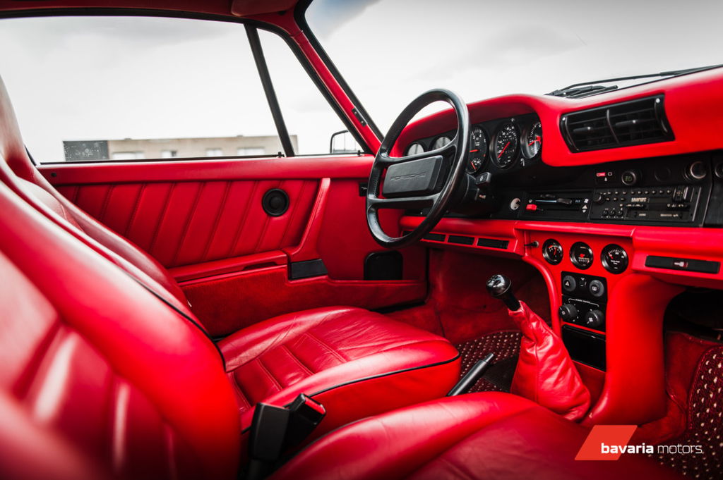 Porsche 911 Turbo 3.3