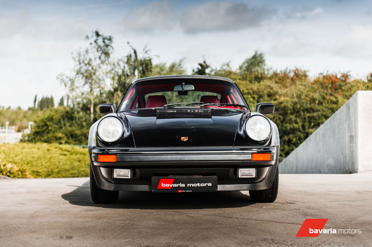 Porsche 911 Turbo 3.3