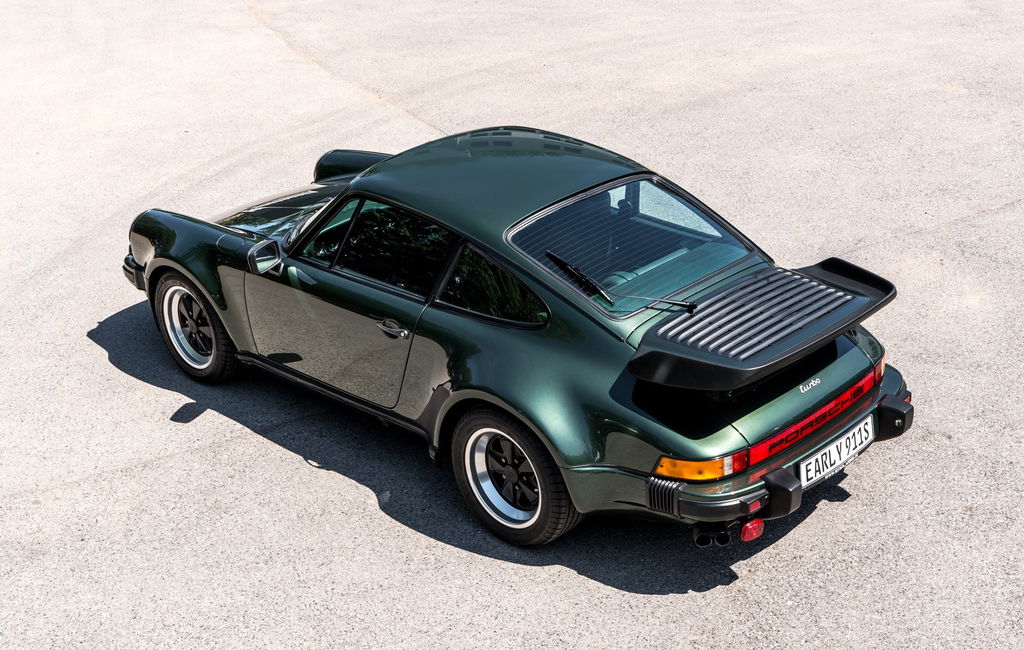 Porsche 911 Turbo 3.3