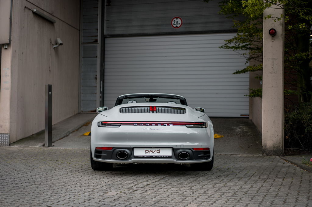 Porsche 992 Carrera S
