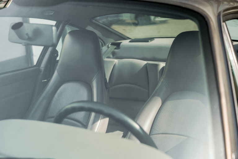 Porsche 993 Carrera 4