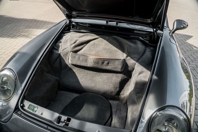 Porsche 993 Carrera 4