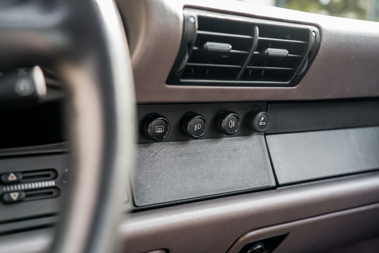 Porsche 993 Carrera 4