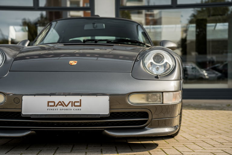 Porsche 993 Carrera 4