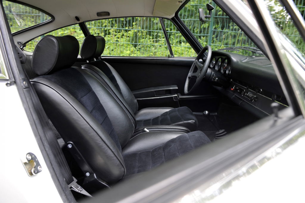 Porsche 911 Carrera RS