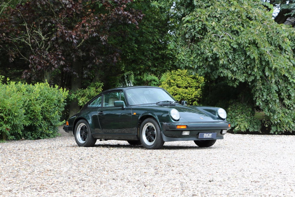 Porsche 911 Carrera 3.2