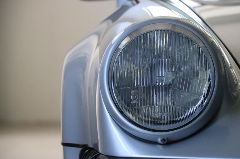 Porsche 911 Carrera 3.2 Speedster