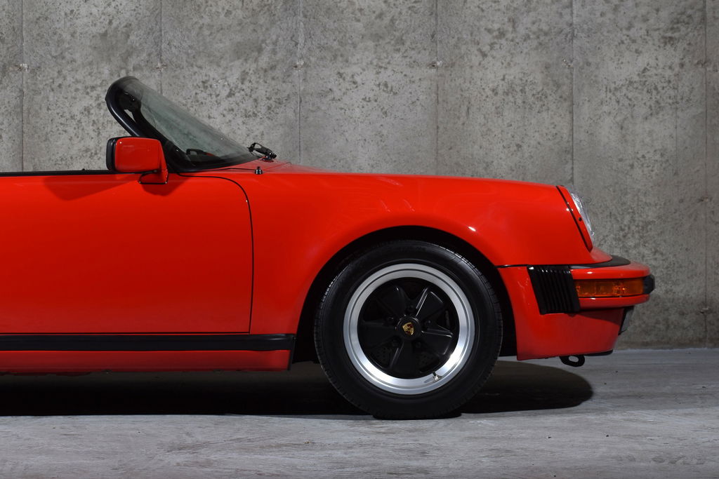 Porsche 911 Carrera 3.2 Speedster (US)