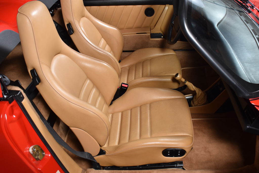 Porsche 911 Carrera 3.2 Speedster (US)