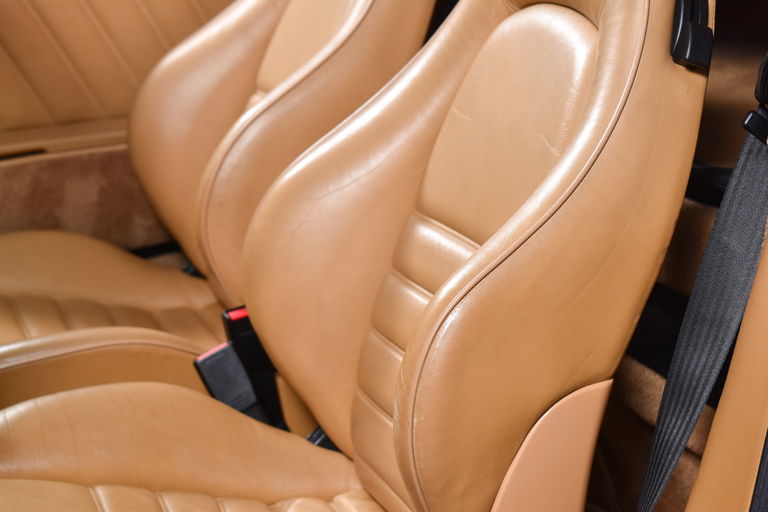 Porsche 911 Carrera 3.2 Speedster (US)